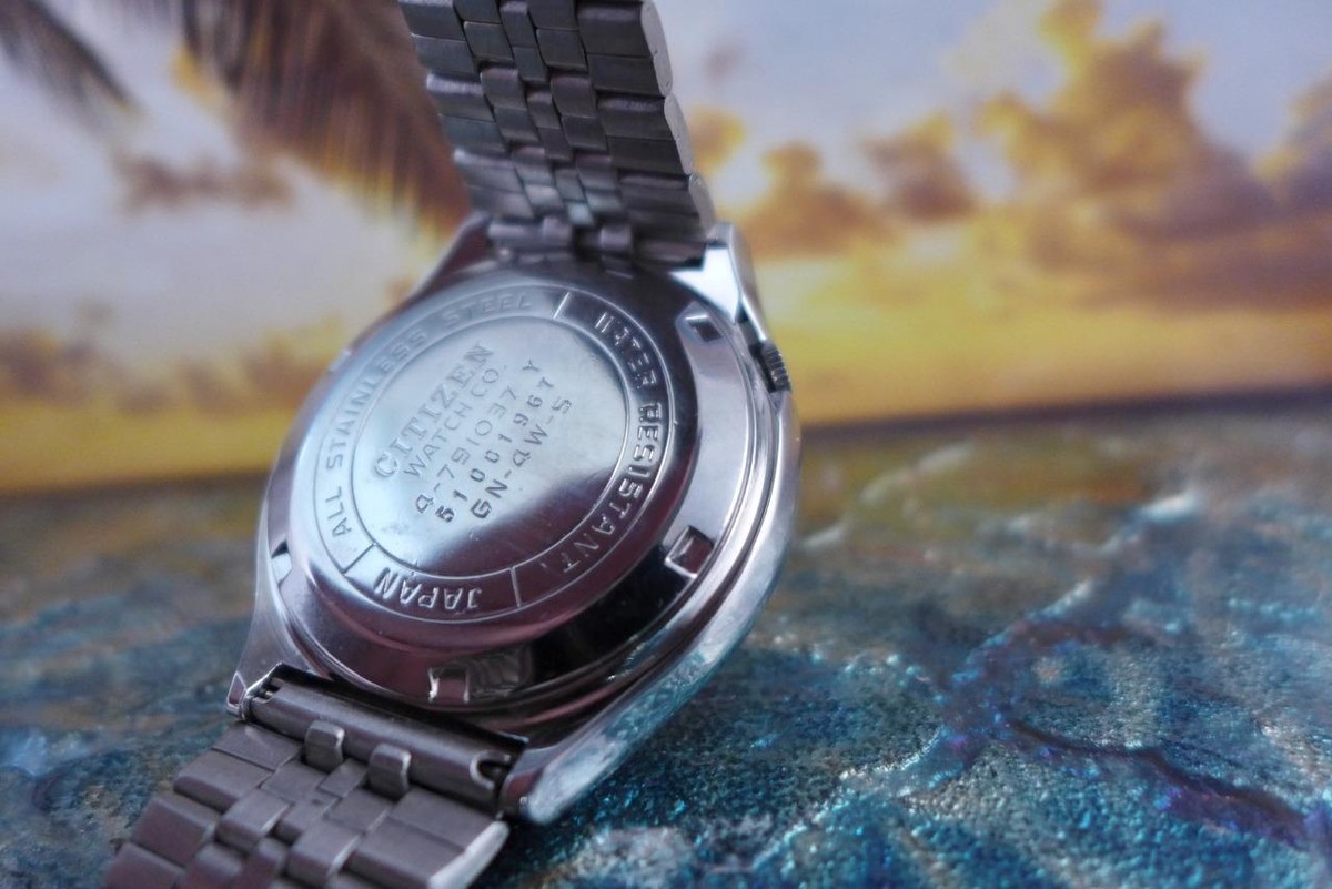 Sporty, Chunky, 37mm SS Citizen Men's Automatic with Day/Date 4