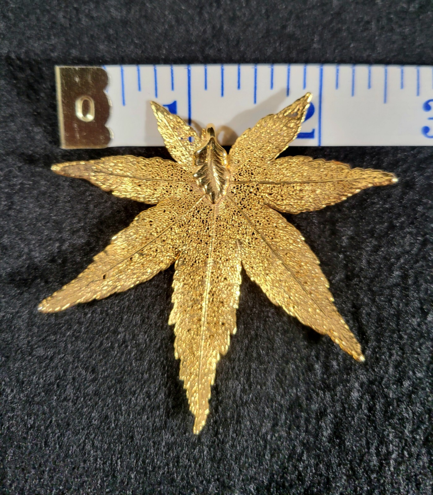 Gold Dipped Canadian Maple Leaf Charm Necklace. - image 3