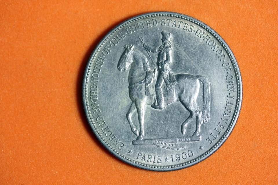 ESTATE FIND 1900 - Lafayette Commemorative Dollar! #N01706 - Image 2 of 2