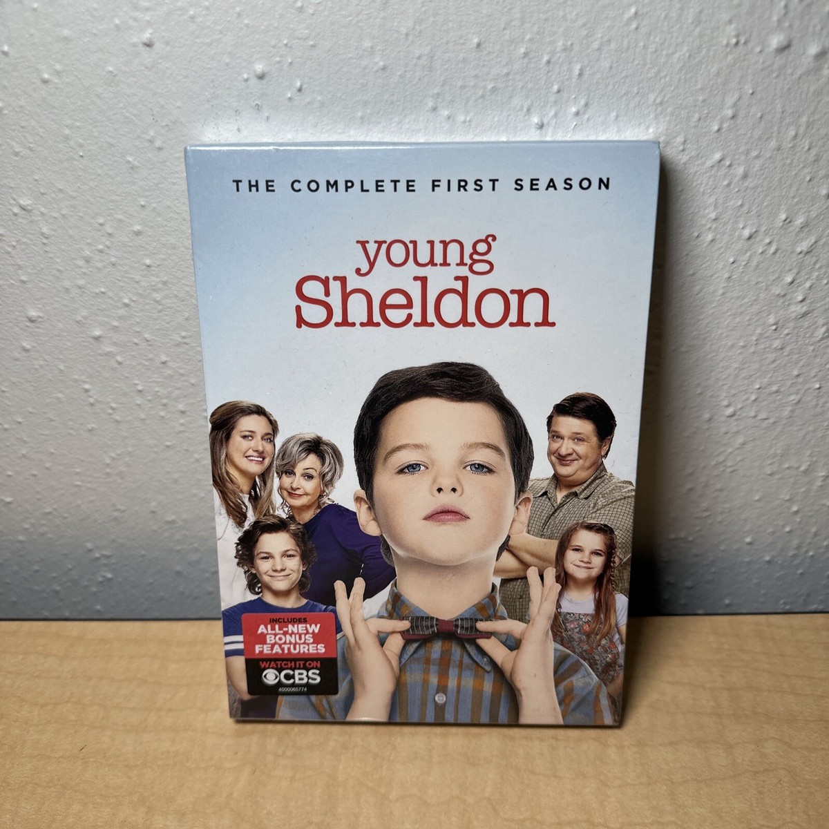 Young Sheldon: The Complete First Season [DVD] - BRAND NEW SEALED