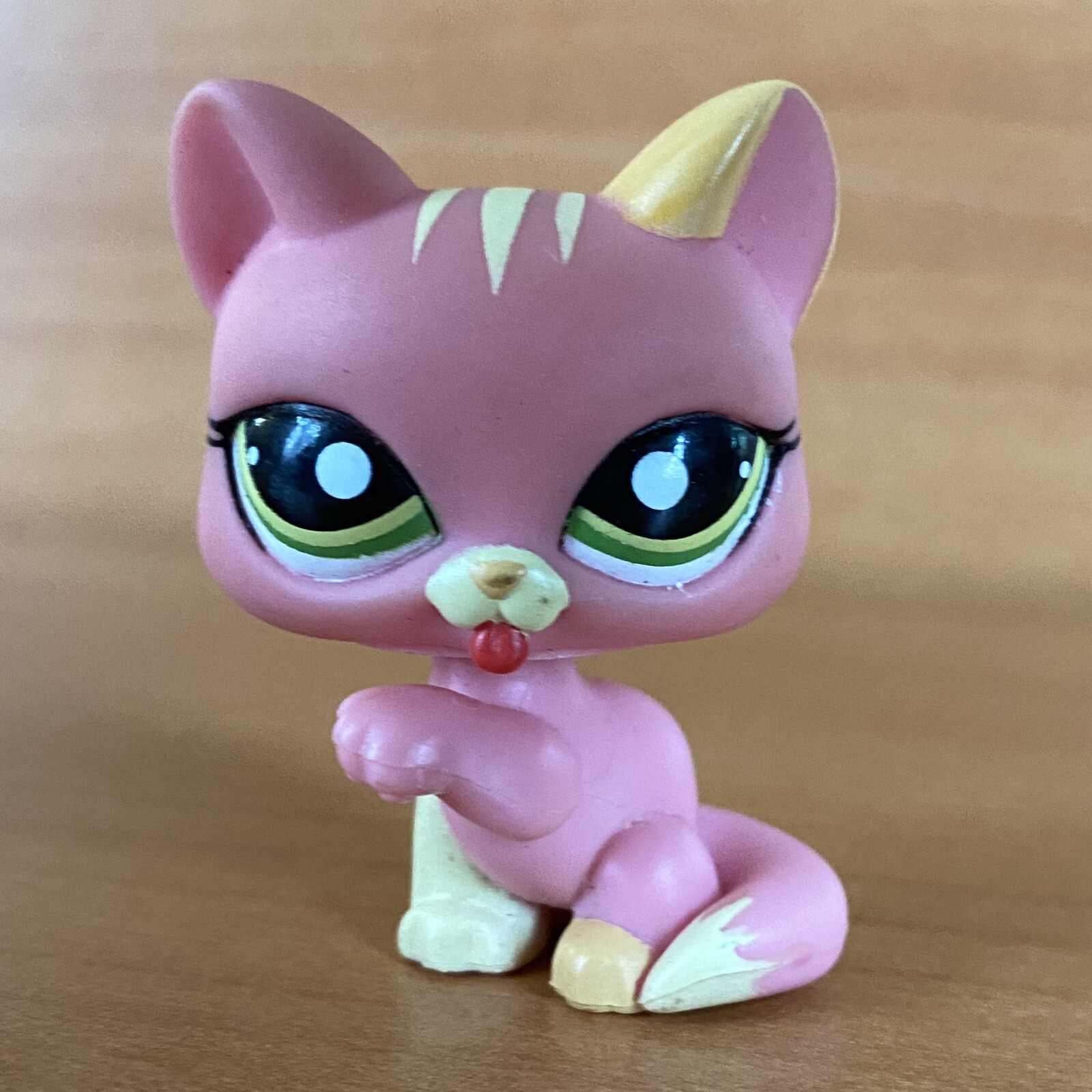 littlest pet shop pink cat