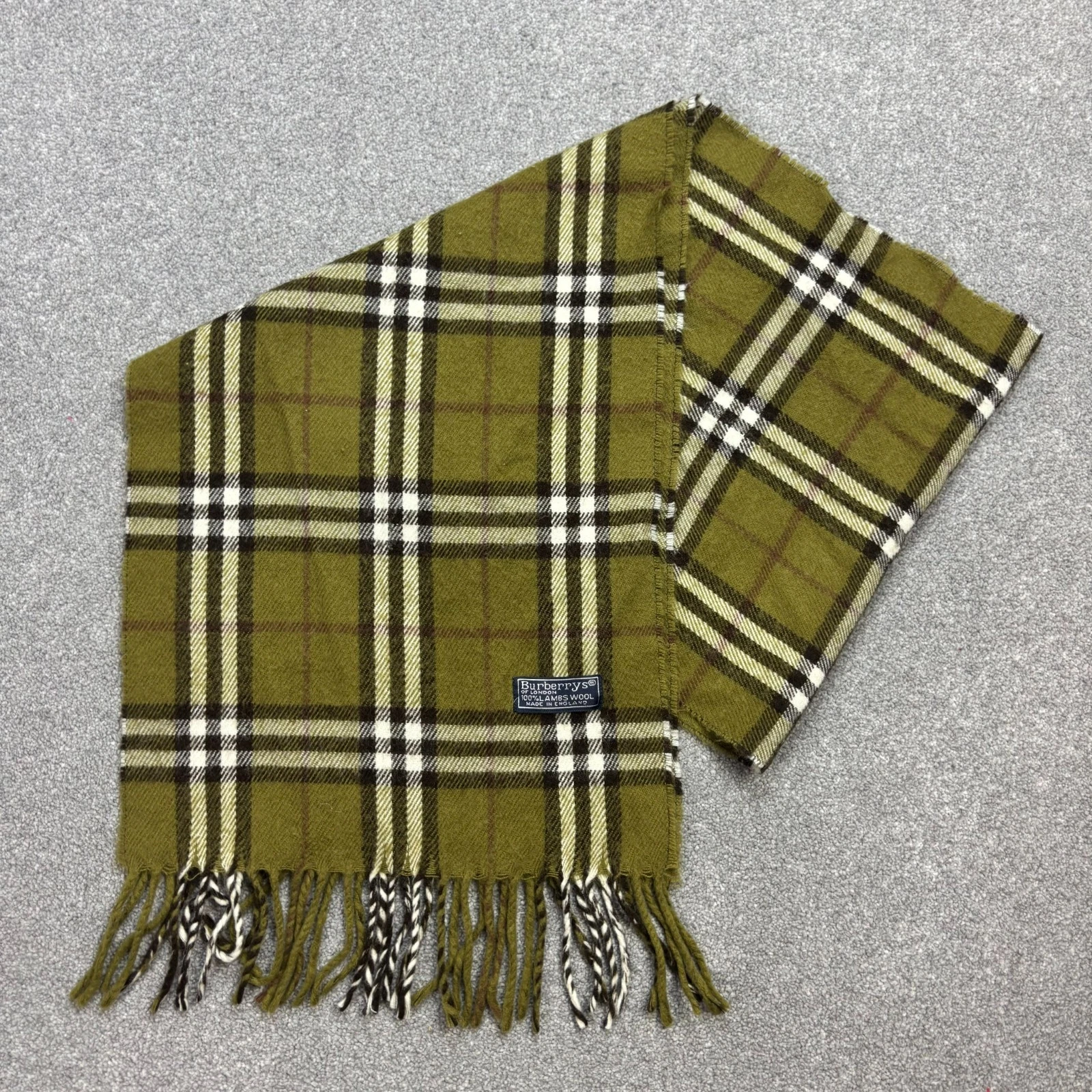 Burberry London Scarf 56x12 Inches Green 100% Lambswool Nova Check England Made