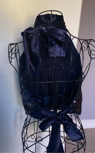 vicky martin top halter neck and tie back. one size - Picture 3 of 14