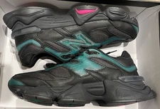 NEW BALANCE X Mowalola US Men 10.5 BLACK GREEN Leather & Mesh NEW No Lid U9060ML