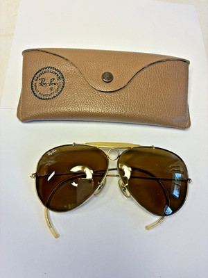CIRCA 1980's VINTAGE B&L RAY-BAN USA SHOOTING SHOOTER AVIATOR SUNGLASSES W/CASE