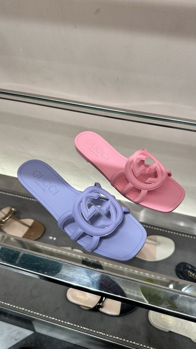 Gucci Interlocking G slides Logo Slide Sandals Slip-On Flat Pink