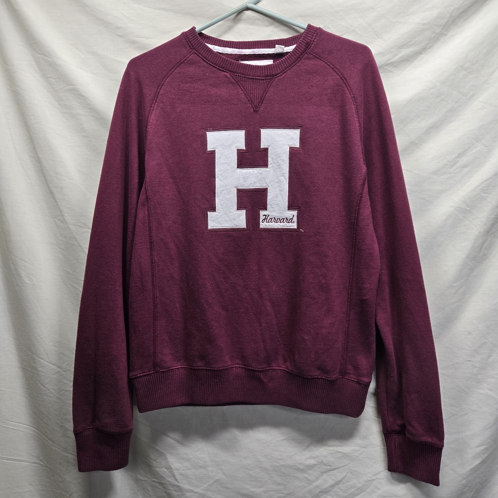 League Collegiate Harvard University Crewneck Maroon Sweatshirt Women's Medium