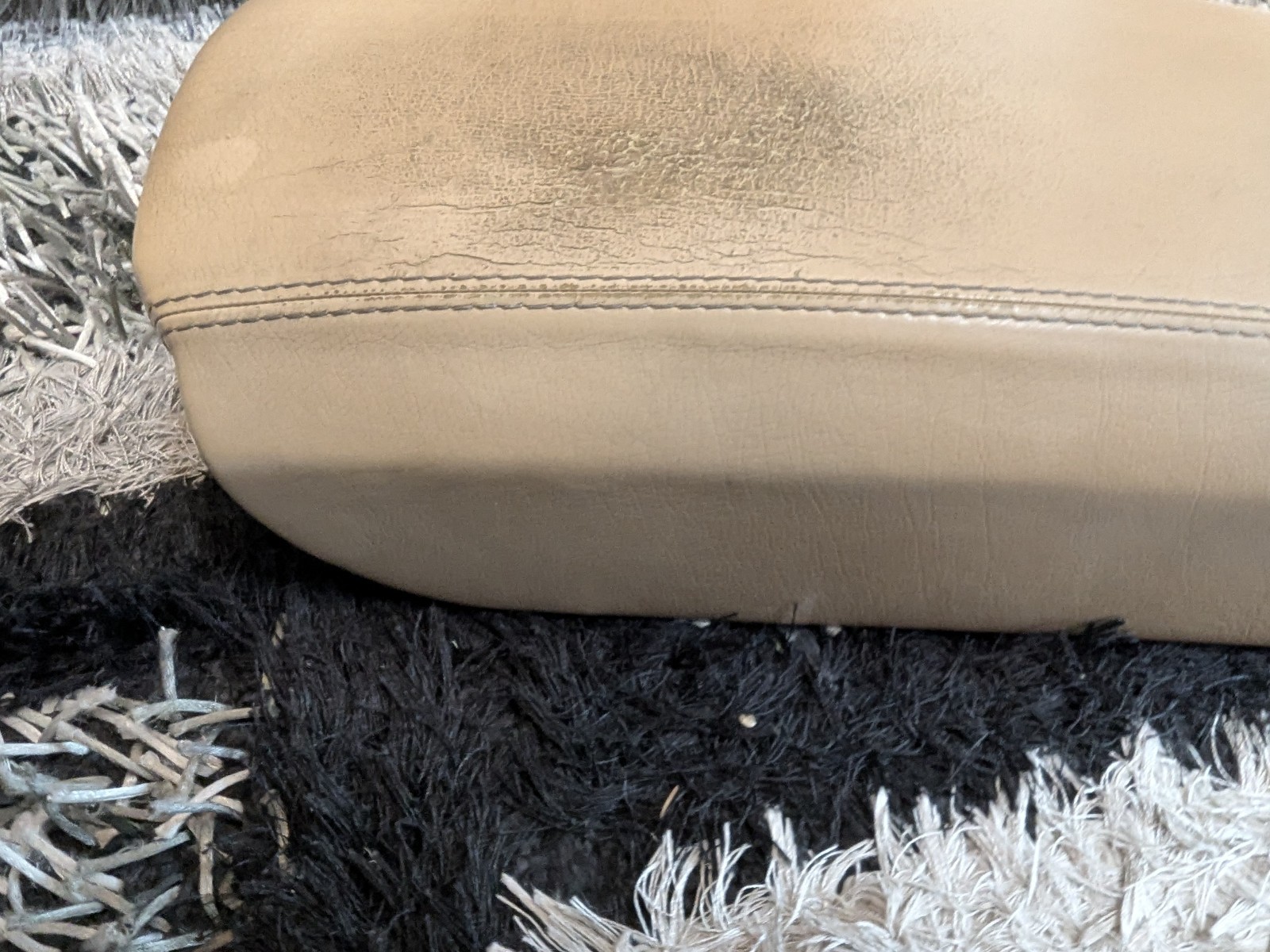 Maserati GranTurismo 2008-2019 Center console cover Beige
