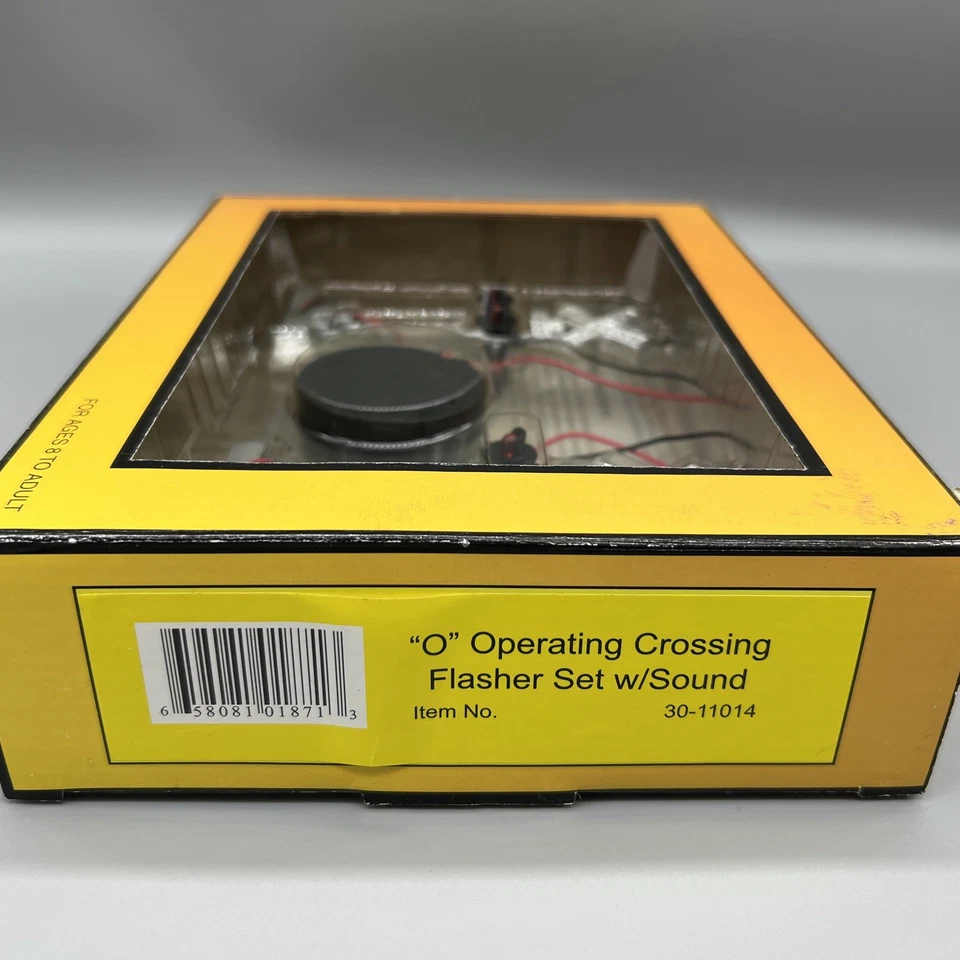 MTH 30-11014 • O Scale RailKing Crossing Flasher W/Sound (Set of 2) • MINT - Image 2 of 4
