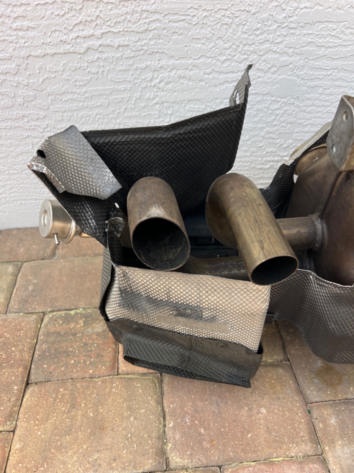 2013 OEM LAMBORGHINI GALLARDO LP-560 - 4 EXHAUST MUFFLER OEM ONLY 20K MILES