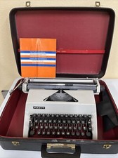 VINTAGE FACIT TYPEWRITER MADE IN SWEDEN W/ ORIGINAL CASE & BOOK TESTED&WORKING thumbnail