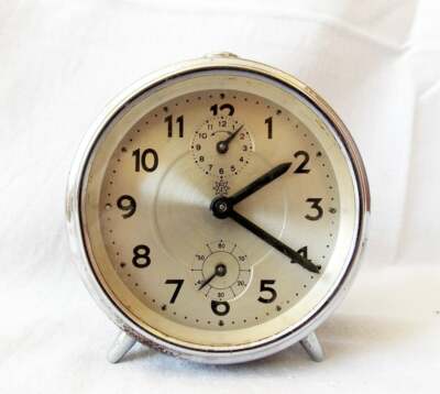 1950s Vintage JUNGHANS German Alarm clock Table Desk Watch decor Collectible