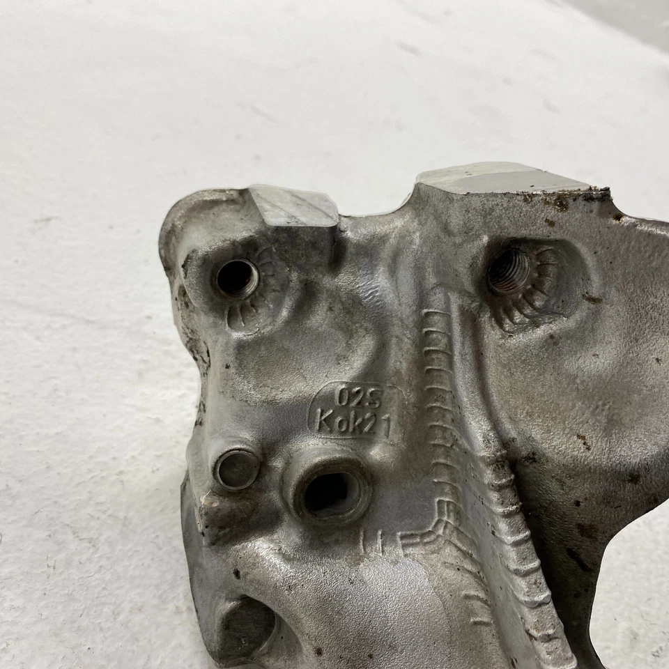 Оригинальный кронштейн усиления подрамника правой подвески для Audi A5 Sportback 2018-2023 годов выпуска - Изображение 3 из 4