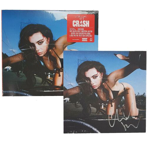 Charli XCX Hand Signed CD Crash Postcard Autograph Music Asylum Records Charlie - Foto 1 di 11