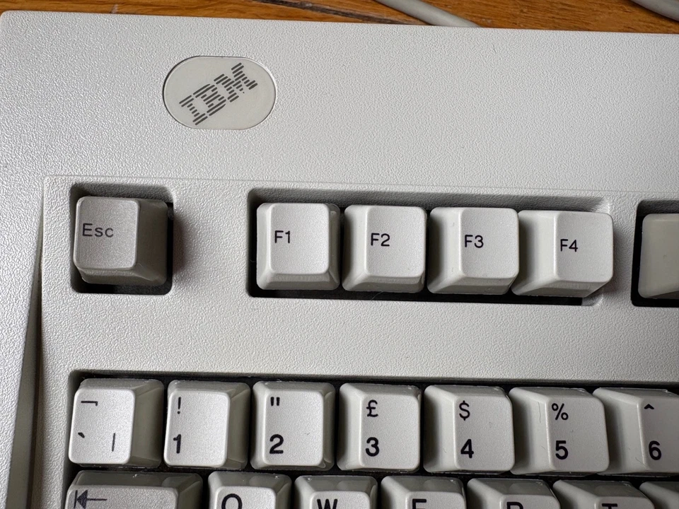 IBM MODEL M vintage clicky keyboard QWERTY UK - IBM PS/2 AT - Perfect! - Bild 4 von 4