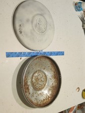 Vintage Volkswagen Bug 19661967 Only Hubcaps- 1 Pair 2 Vintage Volkswagen Bug 19661967 Only Hubcaps- 1 Pair 2