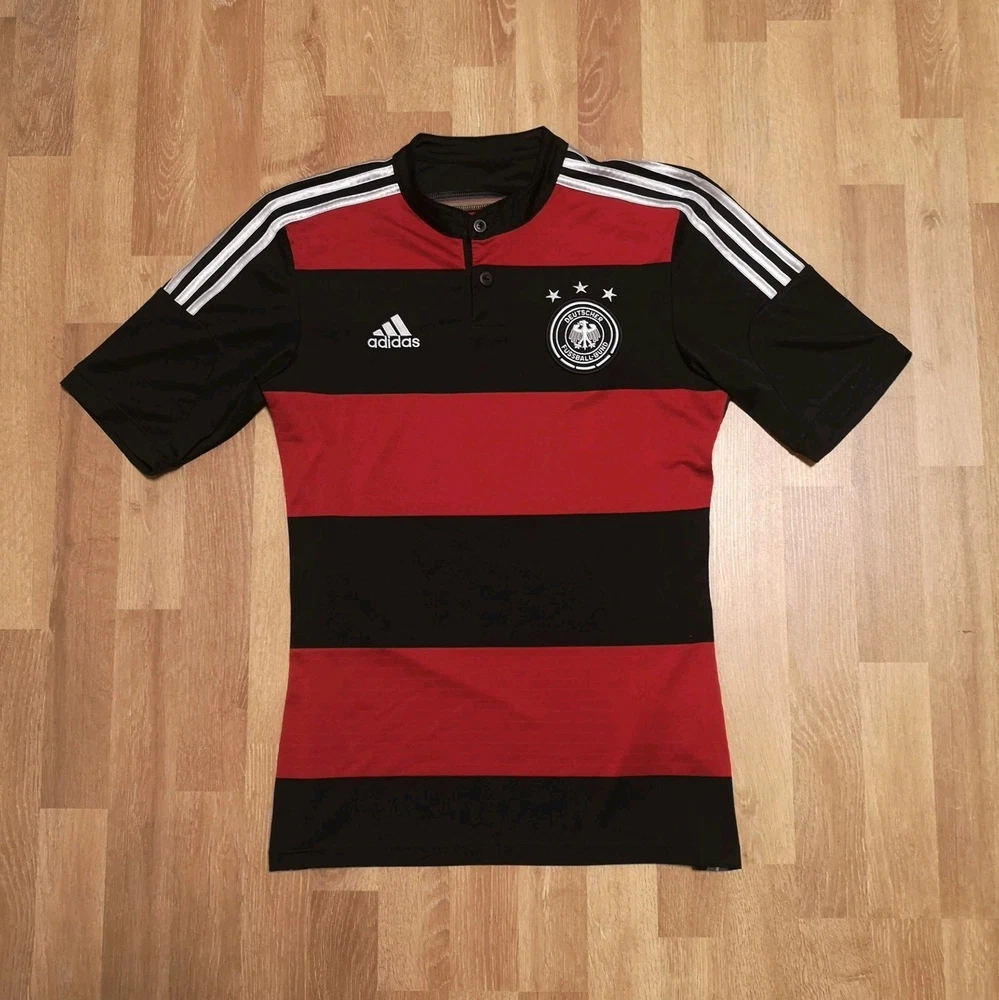 DFB Deutschland Trikot Größe: S WM 2014 Weltmeister 7:1 Trikot Adidas Sammler