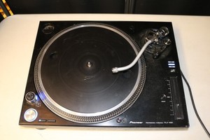 Pioneer DJ PLX-1000 Direct Drive Analog Professional Turntable