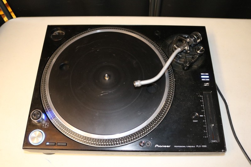 Pioneer DJ PLX-1000 Direct Drive Analog Professional Turntable