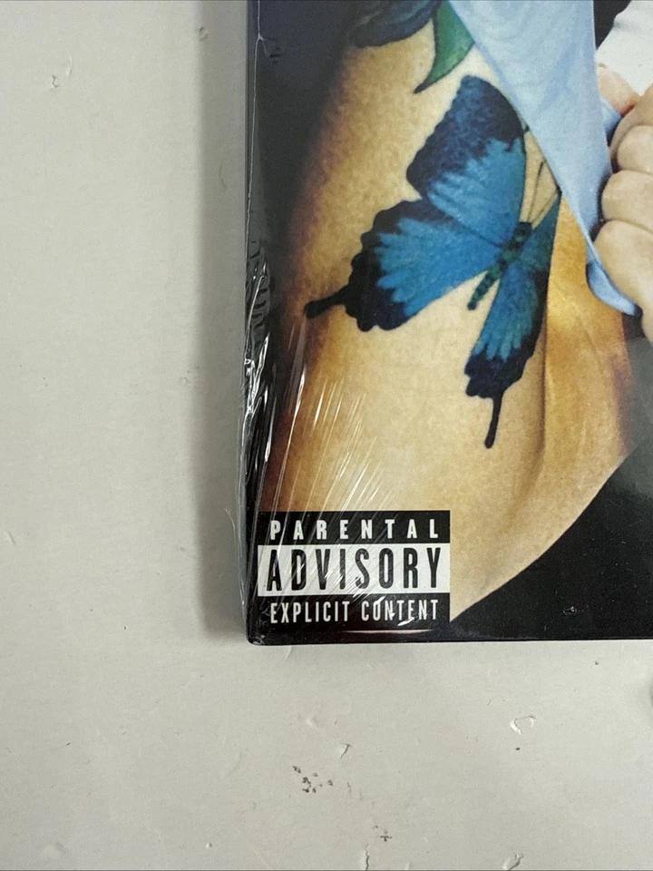 BLINK-182 EXPLICIT!! RARE! ENEMA OF THE STATE LIMITED ED RED/WHITE SPLIT VINYL!! - Image 3 of 4