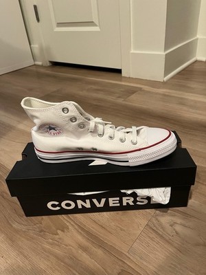 Converse Chuck Taylor White Mens Size 7.5 and Womens Size 9.5 Sneakers Shoes