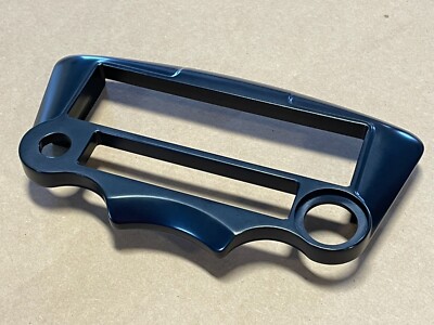 BIG DOG MOTORCYCLES 2009-10 BULLDOG BAGGER OEM ALPINE RADIO FASCIA COVER ANODIZE
