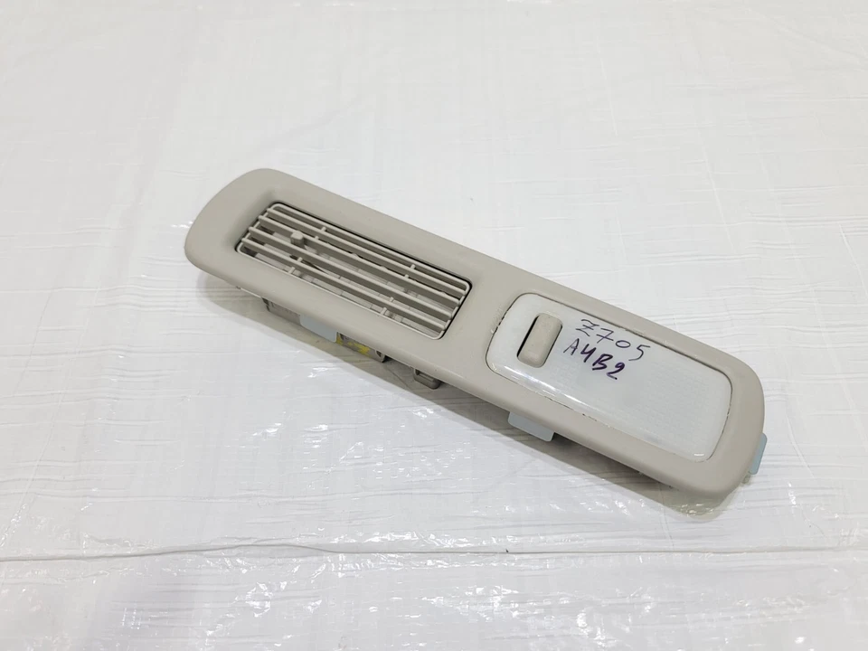 Luz interior trasera derecha Nissan Quest 2011-2013 lámpara rejilla ventilación aire 279421JA0A Foto 3 de 4