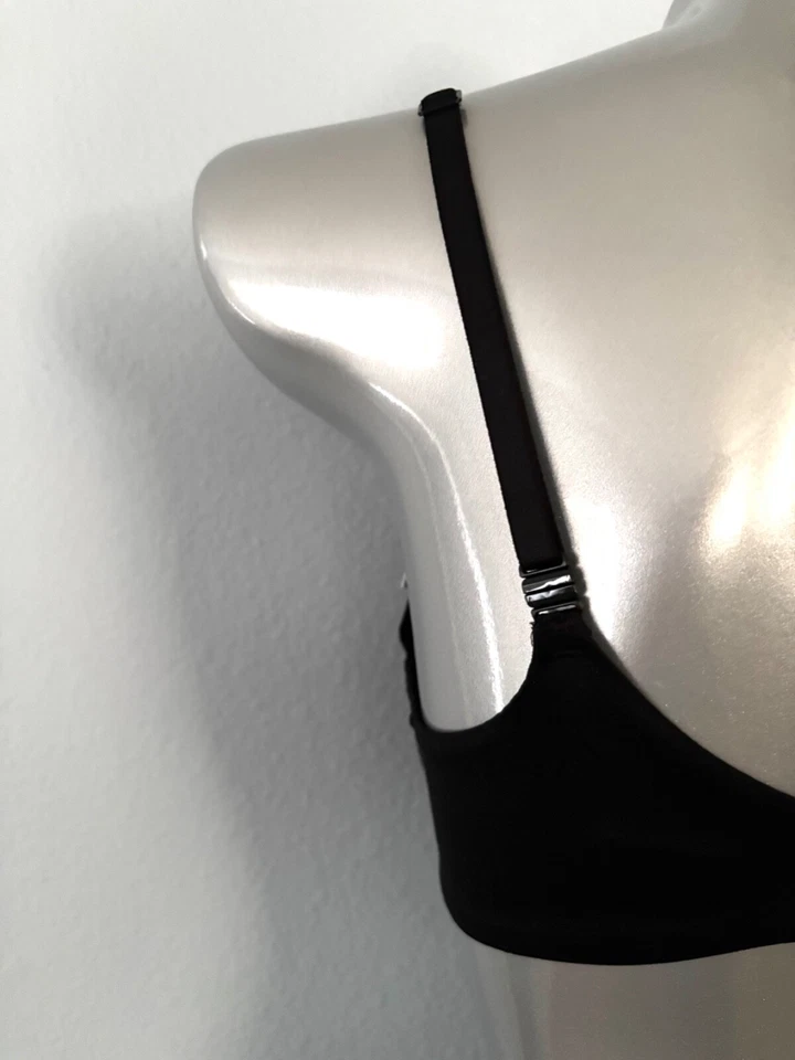 Sujetador Victoria's Secret Body By Victoria negro liso sin forro nuevo con etiquetas Foto 3 de 4