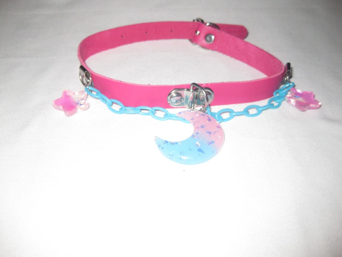 Romwe kawaii pastel moon stars chain faux leather choker pink