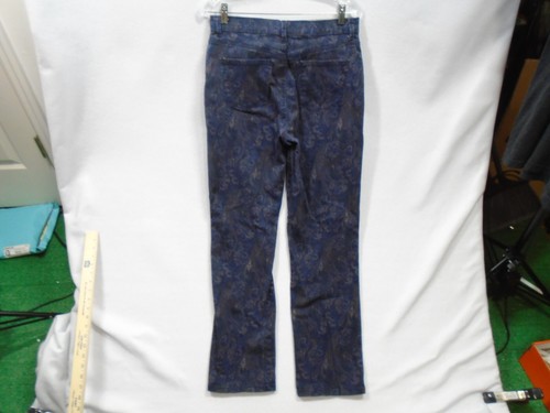 Gloria Vanderbilt Amanda Jeans Womens Size 12 Blue & Purple Paisley Pants - Picture 9 of 9