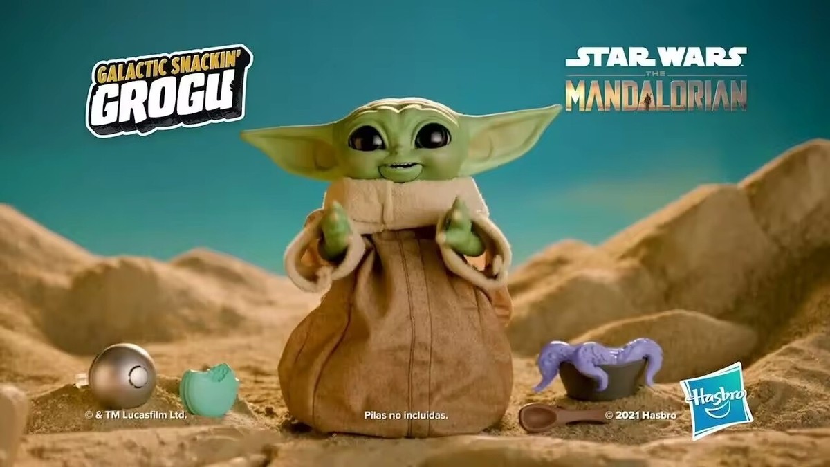 Star Wars Galactic Snackin' Grogu Animatronic Figure Interactive