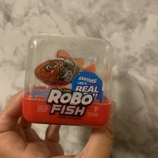 Robo Alive Water Activated Robotic Fish Action Figure