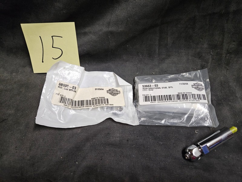 3 Harley Davidson Turn Signal Stud and Nut 53663-03 and 68900-03 NEW!