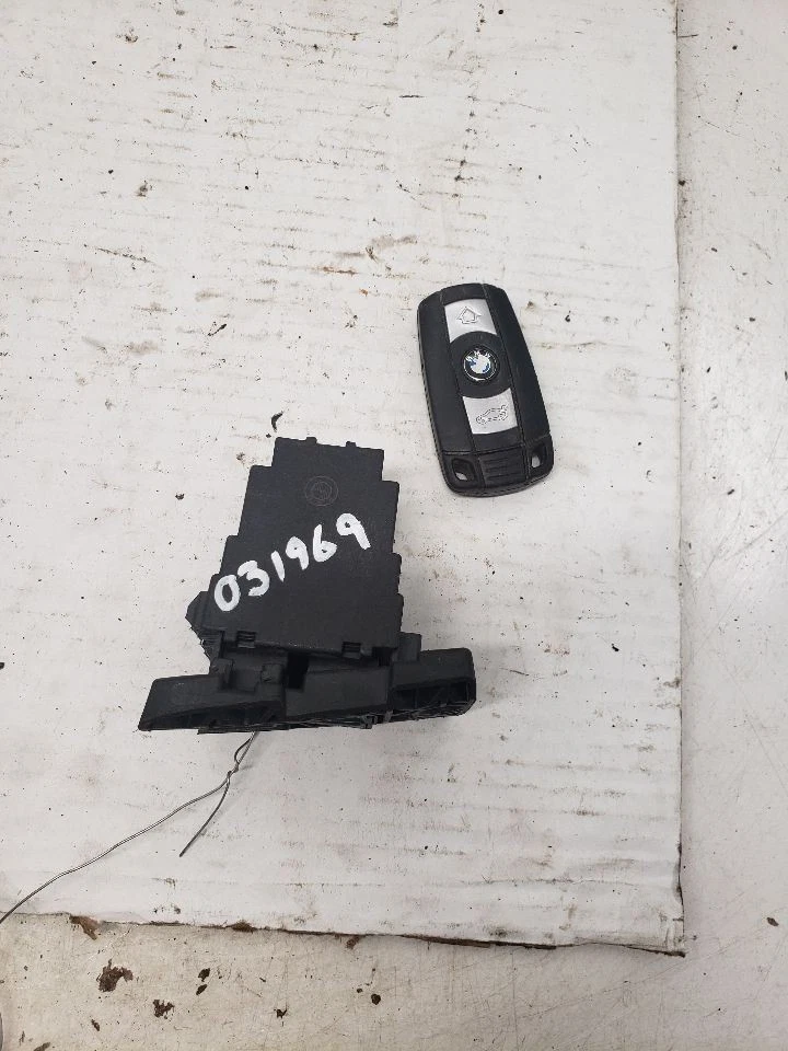 Interruptor de encendido Rdstr compatible con 09-16 BMW Z4 1335275 Foto 2 de 4