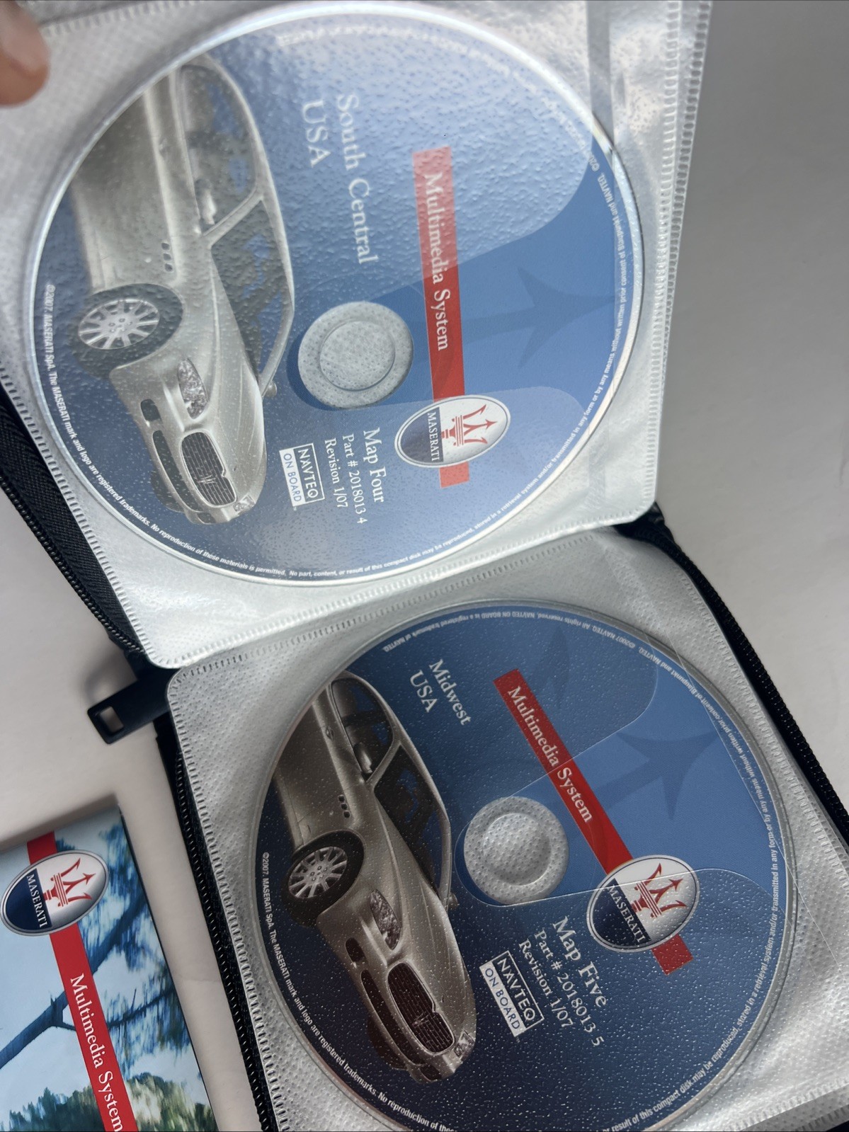 2008 Maserati Quattroporte Command GPS Map Navigation Disc Set OEM USED