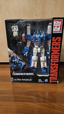 Hasbro Transformers Combiner Wars Ultra Magnus New