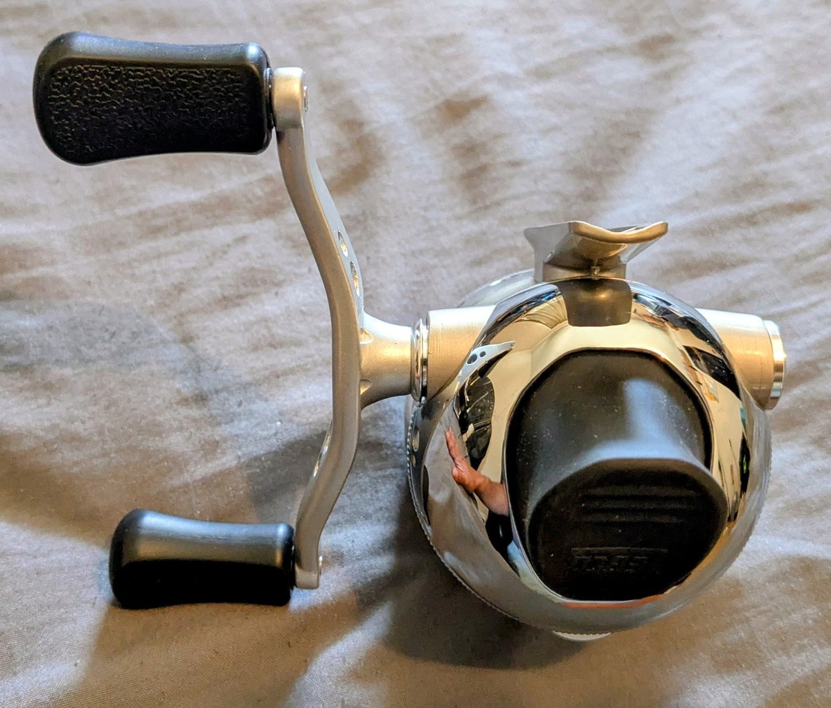 Zebco Omega Z03 Spincast Reel 2.9:1 Ratio 6+1 Ball Bearings Extra