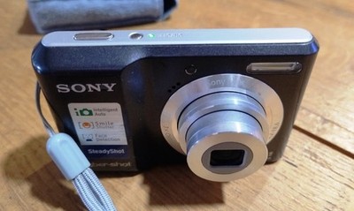 Vintage Digitalkamera SONY STEADYSHOT DSC-S2000, 10.1MP, Japan 2010