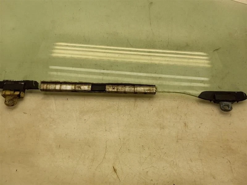 04 05 06 SCION XA PASAJERO DELANTERO DERECHO CRISTAL 6811052141 Foto 2 de 4