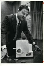 1980 Press Photo Vincent Marotta, President of Mr. Coffee. - cvb14049