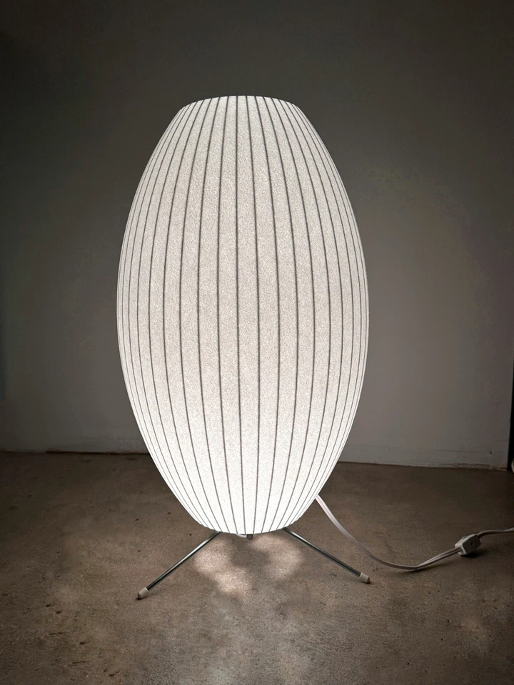 George Nelson Cigar  Tripod Floor Lamp -Medium-Authentic, Excellent - Image 3 of 4