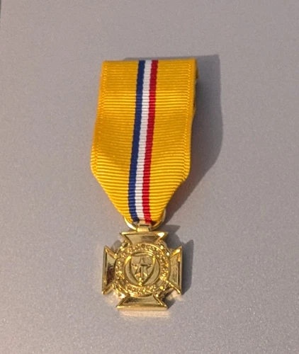 GOLD Texas State Guard Service Medal Miniature - Moiré Ribbon