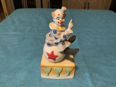 Vintage MANN Japan Musical ceramic Figure Clown 7.5  Tall