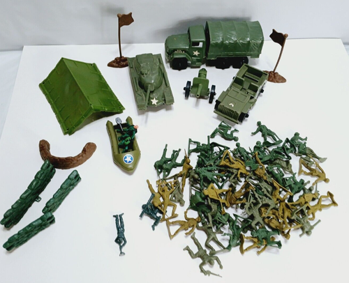 Vtg Lot of Army Men and Accessories=60 men/Tank/Vehicles/Tent/etc.