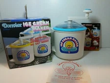 Vintage Donvier Chillfast Ice Cream Maker 1-Pint Hand Crank Blue Rim
