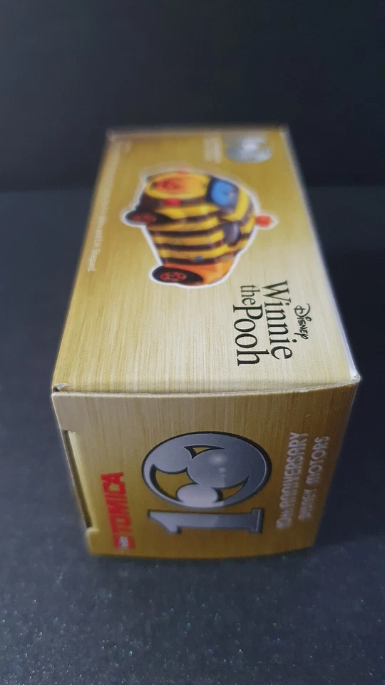 Tomica Winnie The Pooh 10th Anniversary Halloween Special Disney Asia Limited Ed - Image 4 of 4