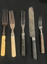 Mid–19th C Primitive Wooden Treenware Camp-Made Forks Utensils Lot Antique