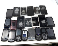 Lot of 21 Broken Cell Phones for Parts   Samsung LG iPhone Nokia AS-IS