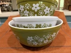 Vintage Pyrex Avocado Green Spring Blossom Crazy Daisy Nested Mixing Bowls Set 3