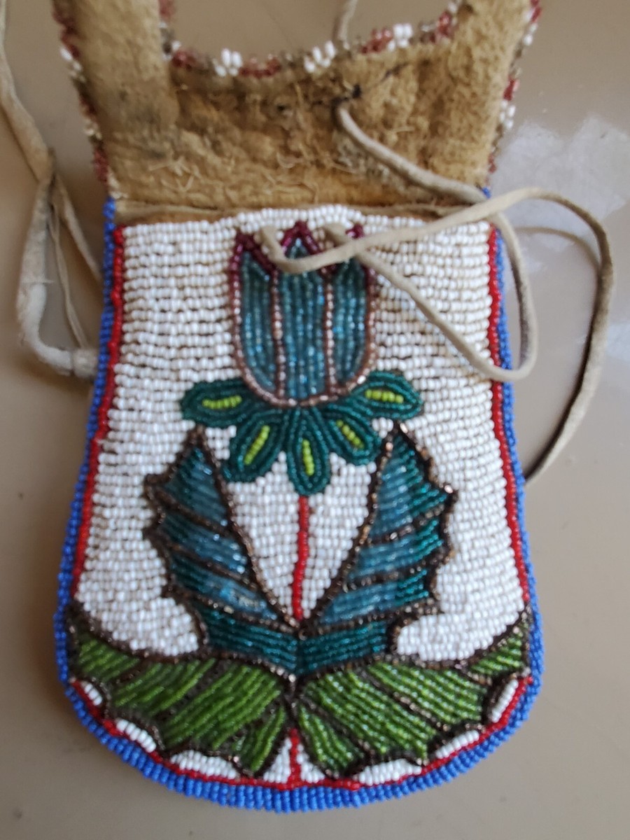 19th Century Blackfoot Beadwork Antique OLD Native American
